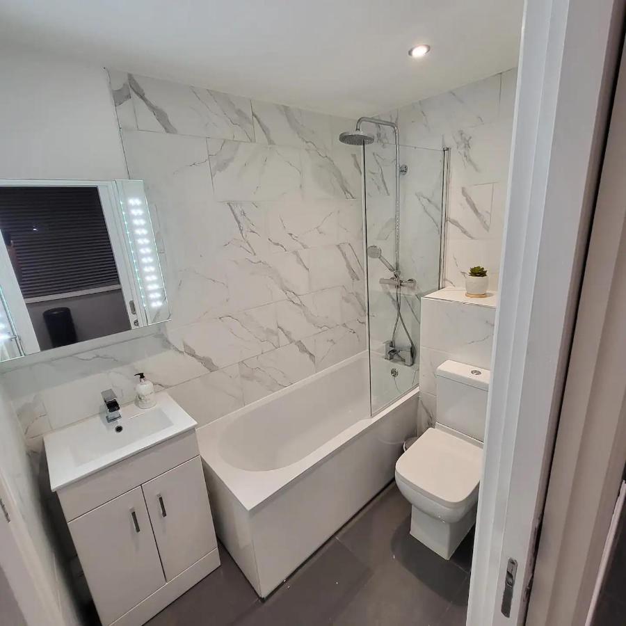 Beautiful Brighton Apartment, 5Min Walk To Beach Kültér fotó