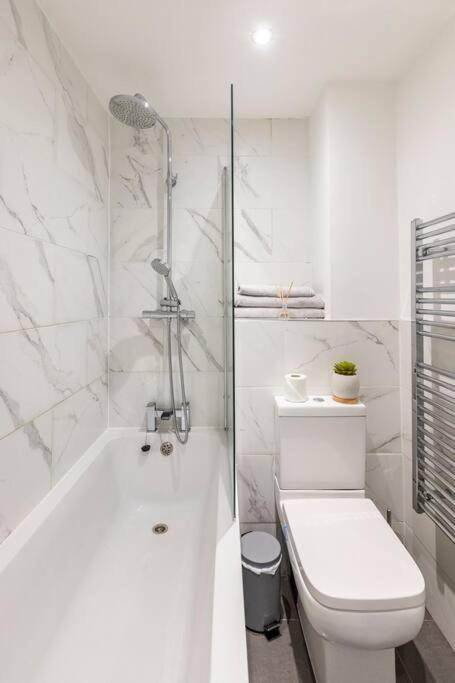 Beautiful Brighton Apartment, 5Min Walk To Beach Kültér fotó