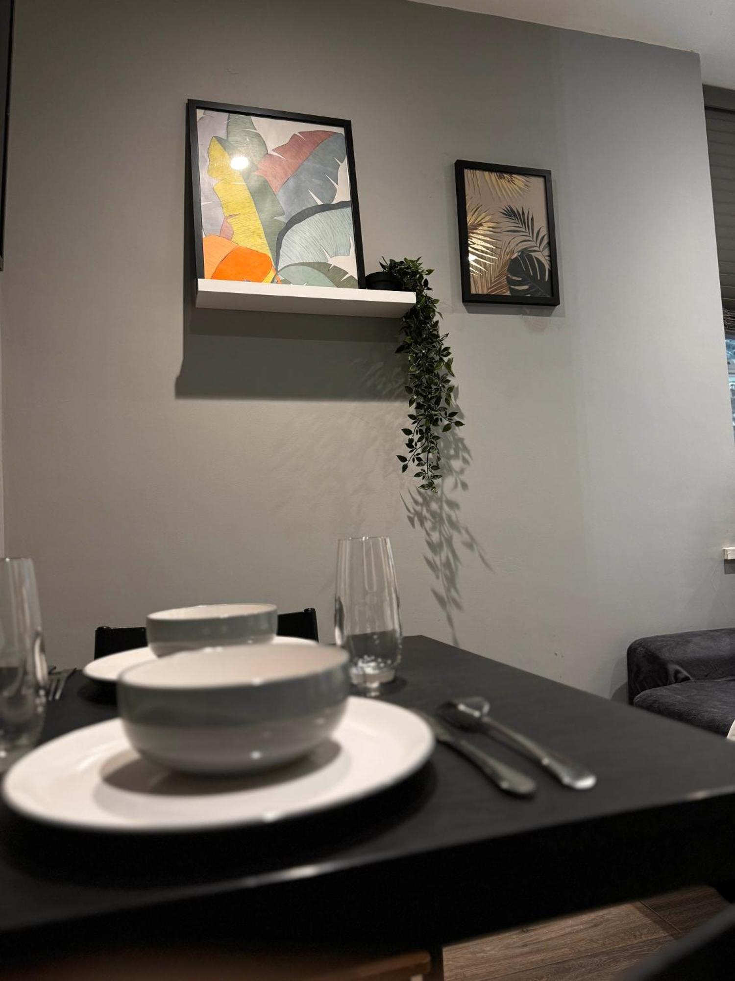 Beautiful Brighton Apartment, 5Min Walk To Beach Kültér fotó