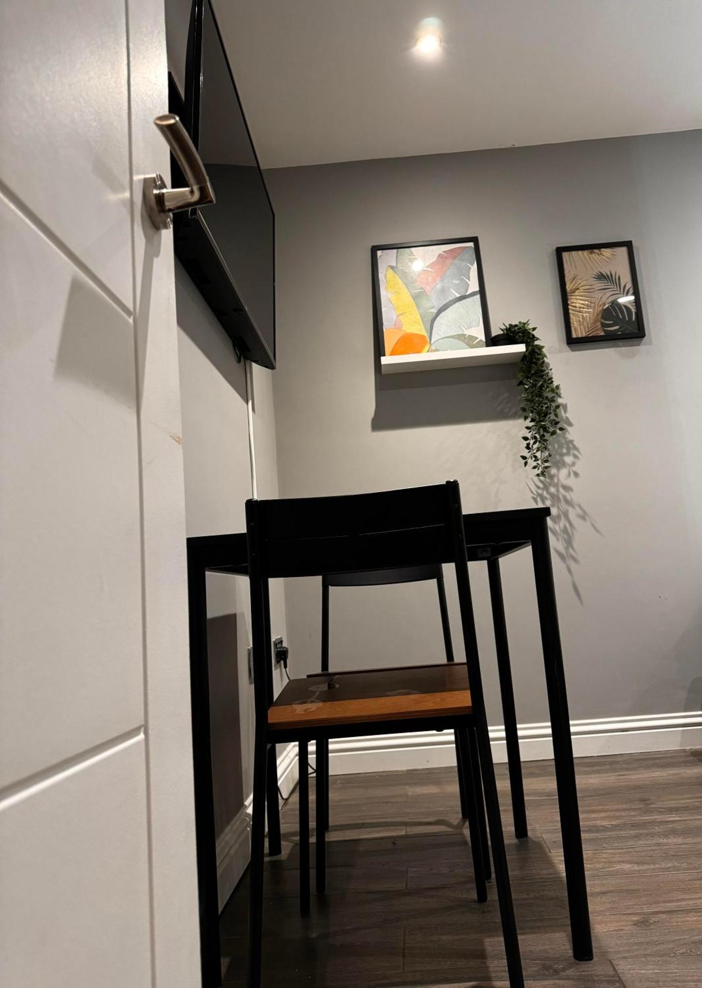 Beautiful Brighton Apartment, 5Min Walk To Beach Kültér fotó